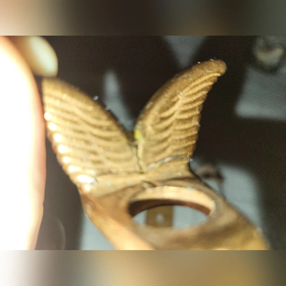 Vintage Angel salt and pepper shaker. - Picture 13 of 14